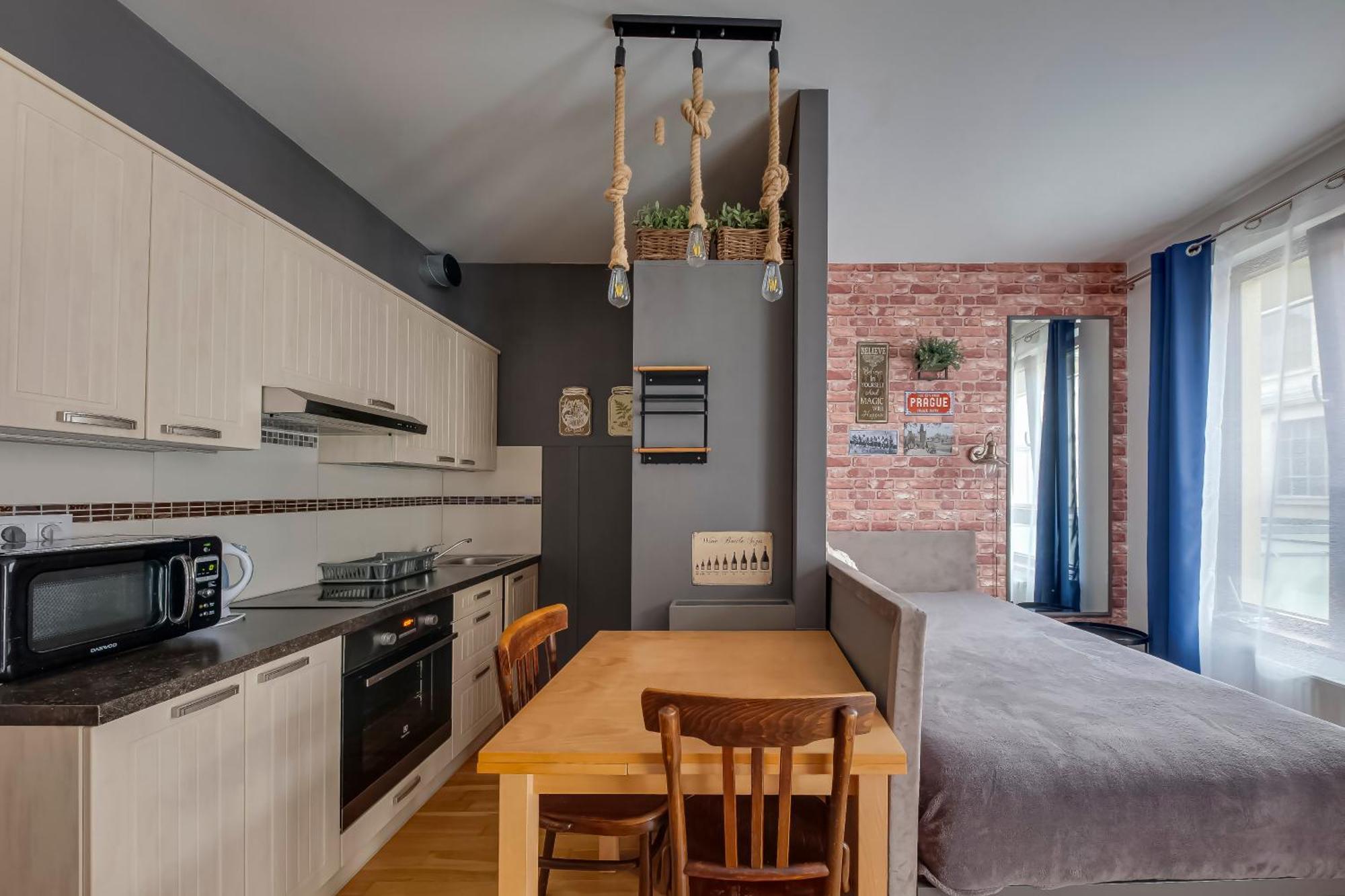 Centrum Royal Studio Прага Екстер'єр фото